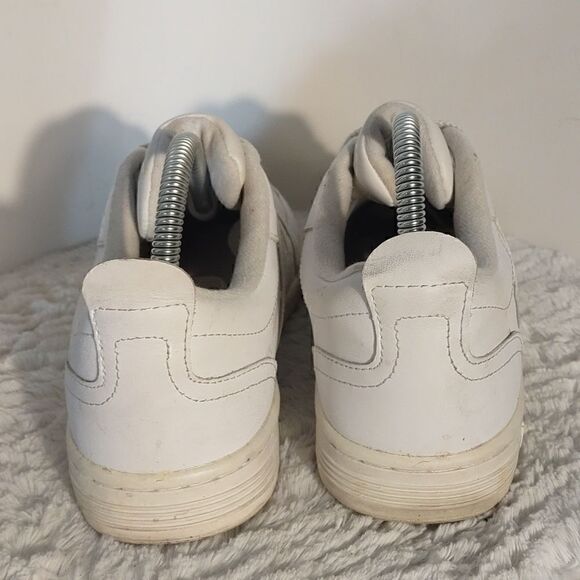 K-Swiss Leather Women's Sneakers  - Picture 3 of 6